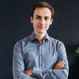 Dr. Tobias Wolfram